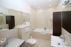 Bathroom2
